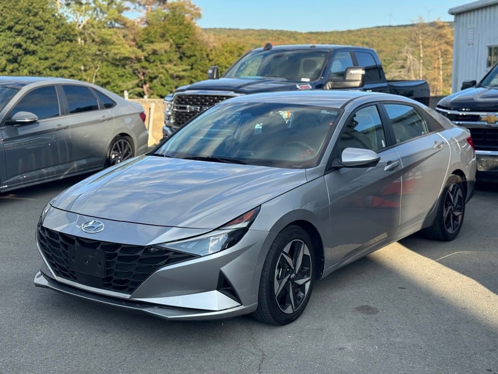 Used 2023 Hyundai Elantra SEL w/ Convenience Package