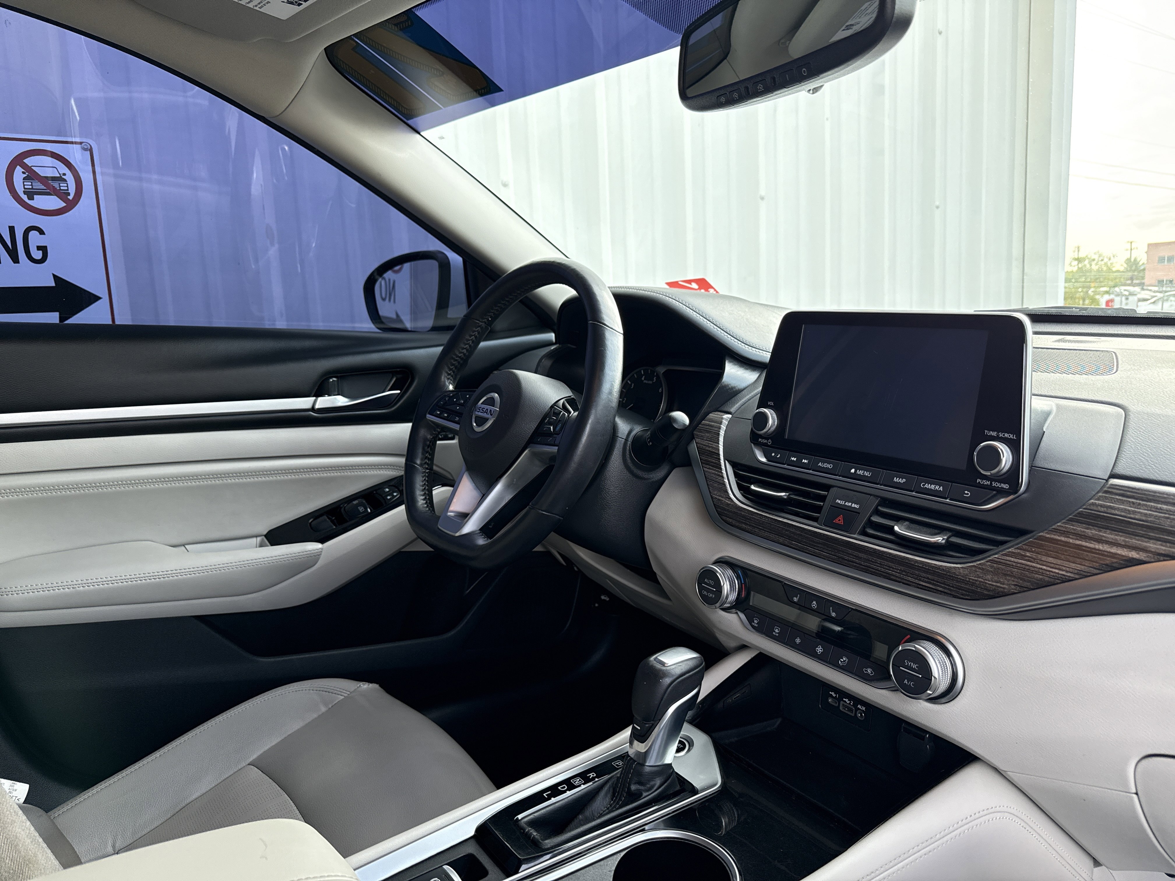 Used 2021 Nissan Altima 2.5 Platinum image 36