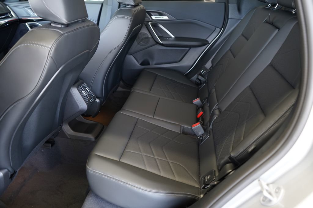 Used 2025 BMW X1 xDrive28i w/ Convenience Package image 19