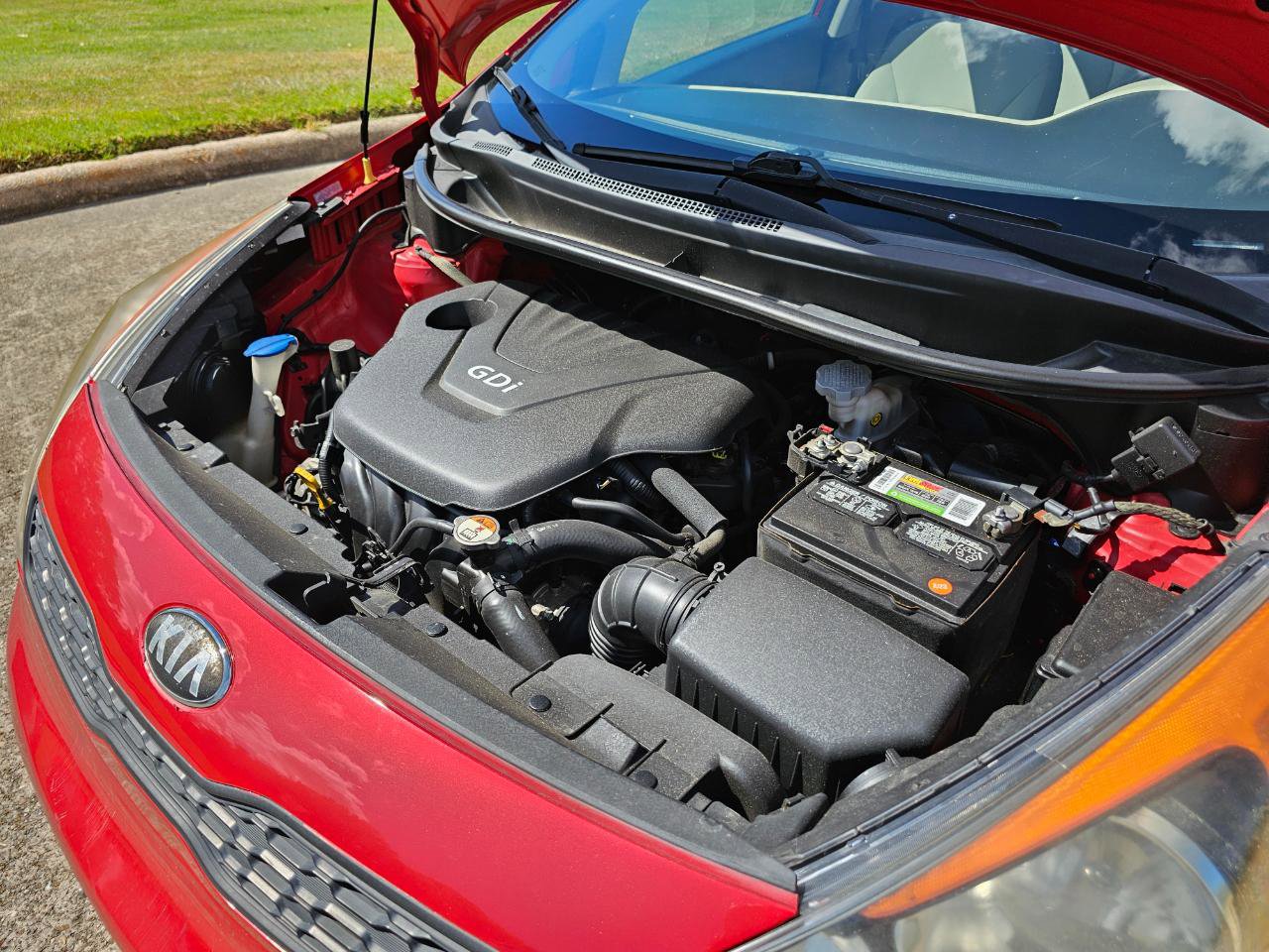 Used 2013 Kia Rio LX image 31