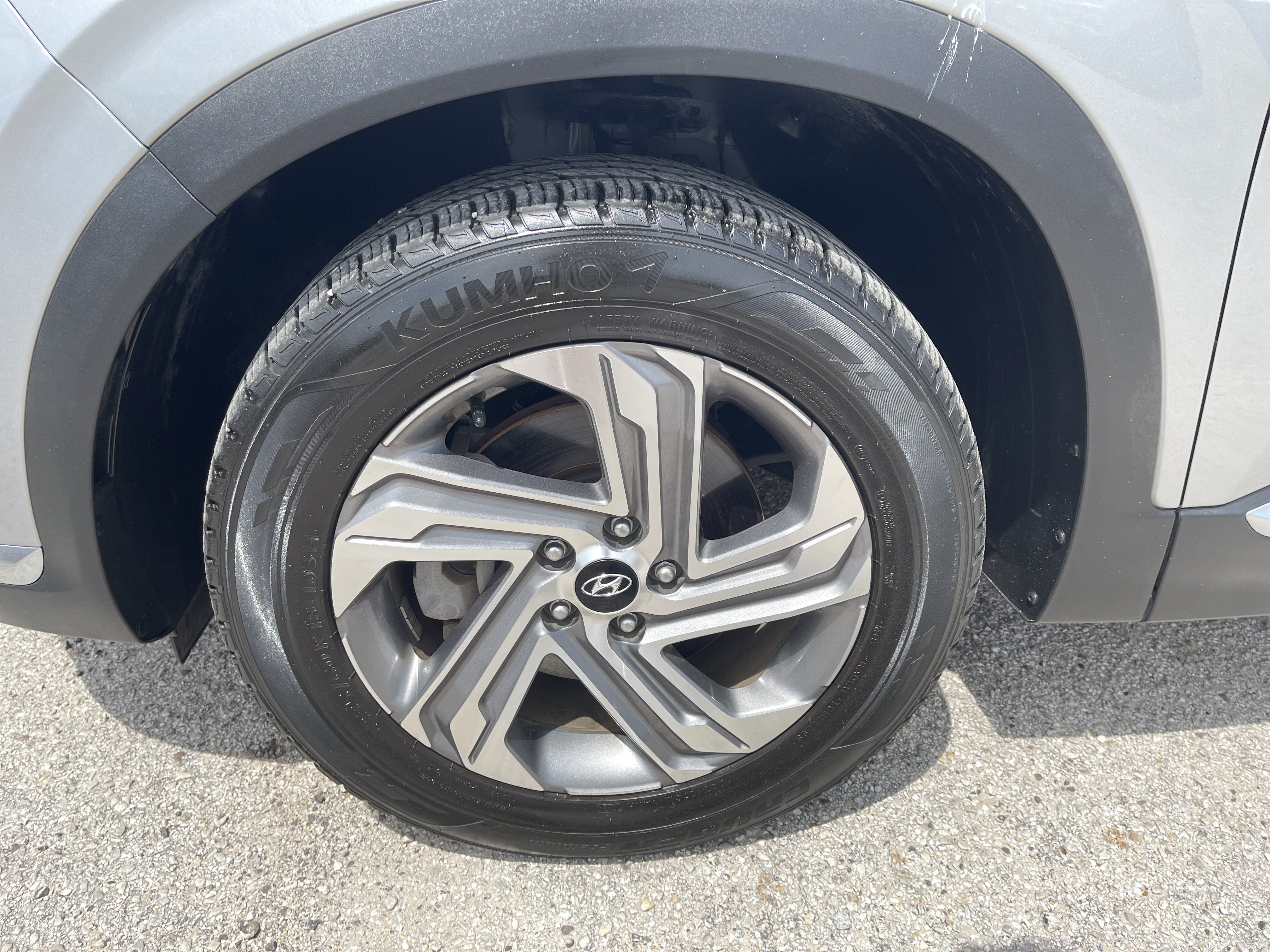 Used 2022 Hyundai Santa Fe SEL FWD image 11