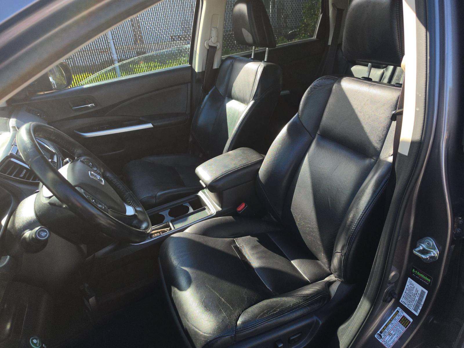 Used 2015 Honda CR-V Touring image 6
