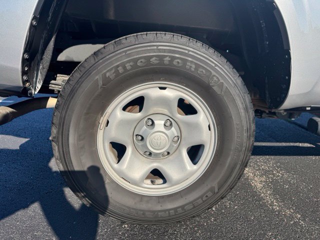 Used 2021 Toyota Tacoma SR RWD image 9