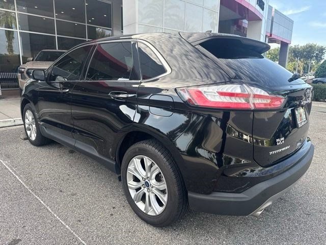 Used 2022 Ford Edge Titanium AWD/4WD image 5