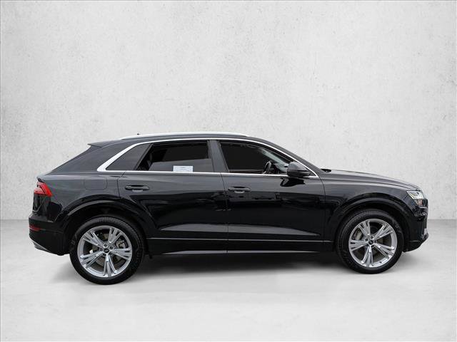 Used 2023 Audi Q8 Premium Plus image 4