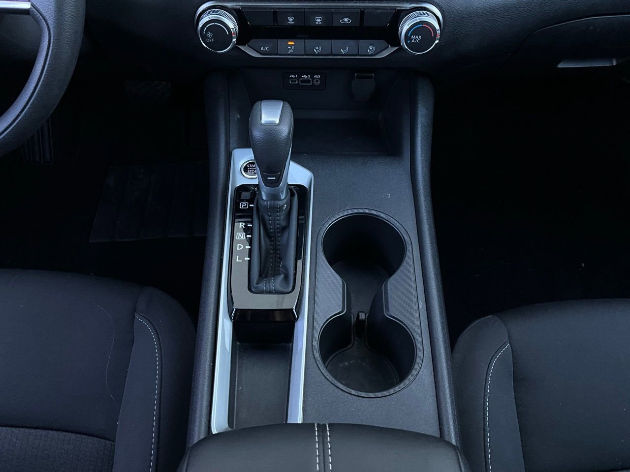 Used 2025 Nissan Altima 2.5 SV image 15