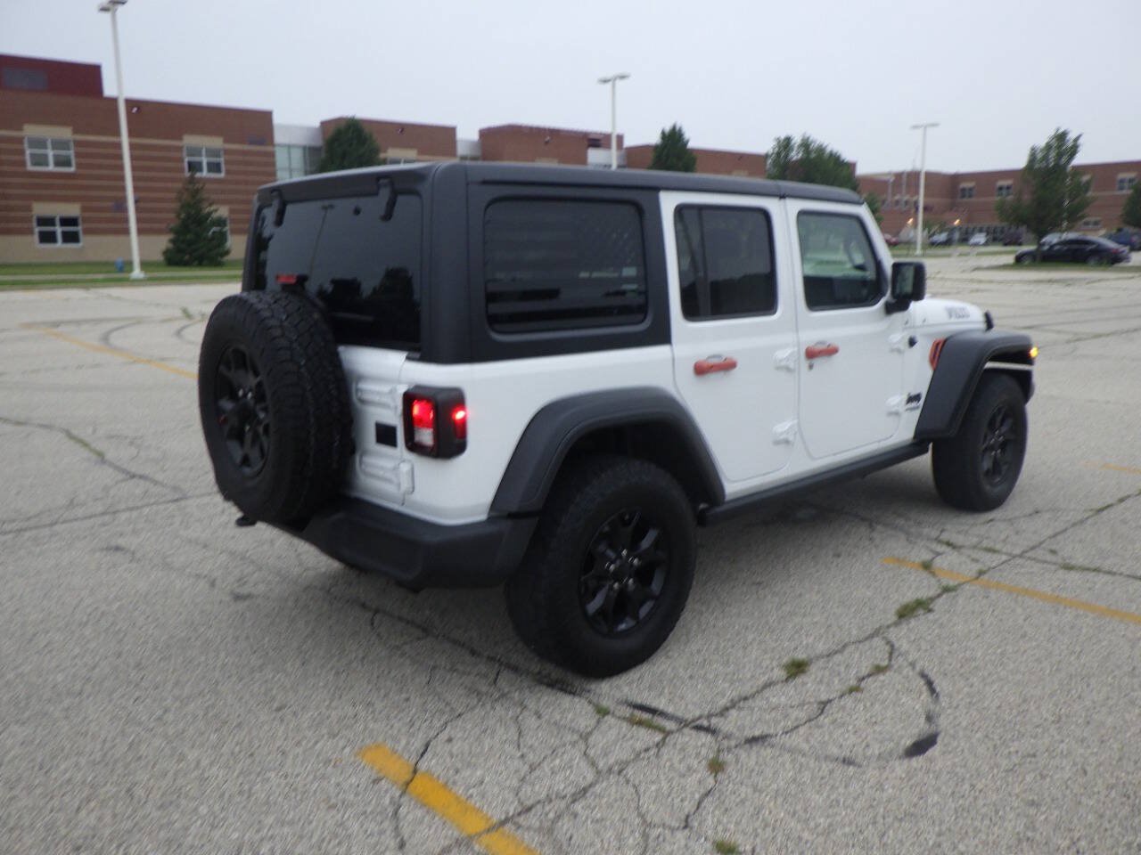 Used 2020 Jeep Wrangler Unlimited Sport AWD/4WD image 7
