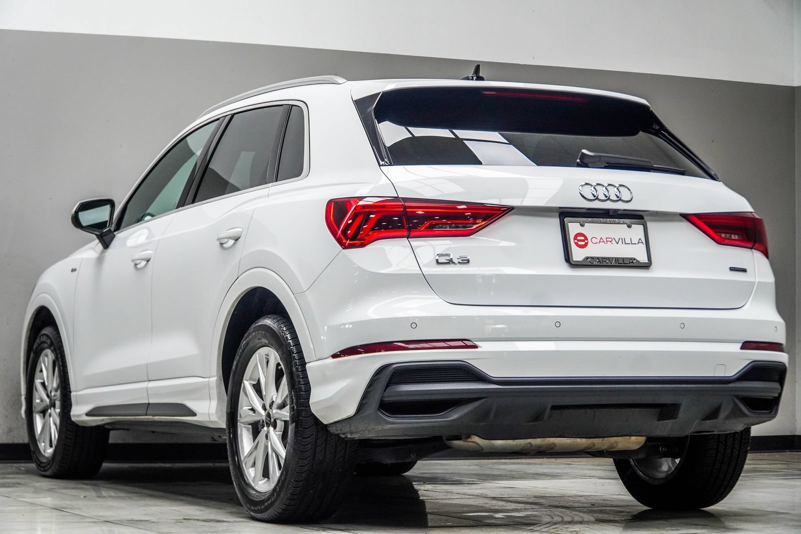 Used 2025 Audi Q3 2.0T Premium AWD/4WD image 11