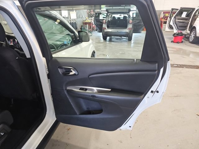 Used 2014 Dodge Journey American Value Package FWD image 22