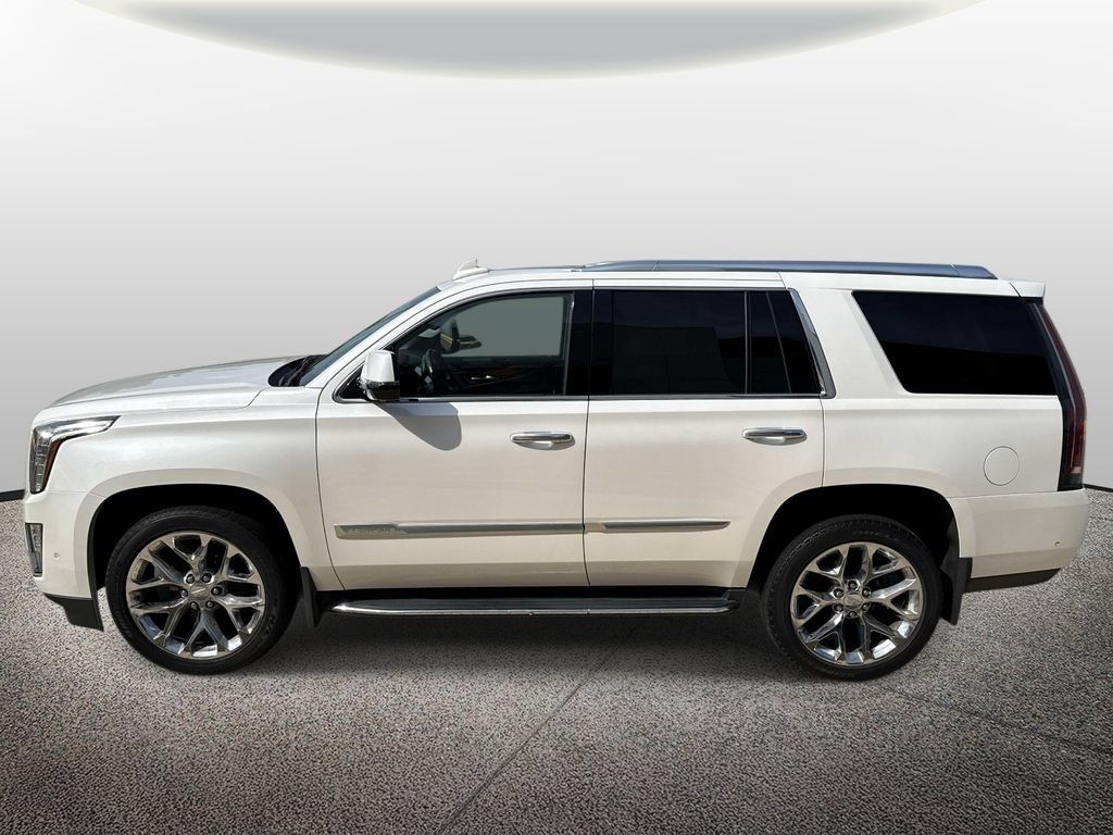 Used 2019 Cadillac Escalade Premium Luxury AWD/4WD image 3