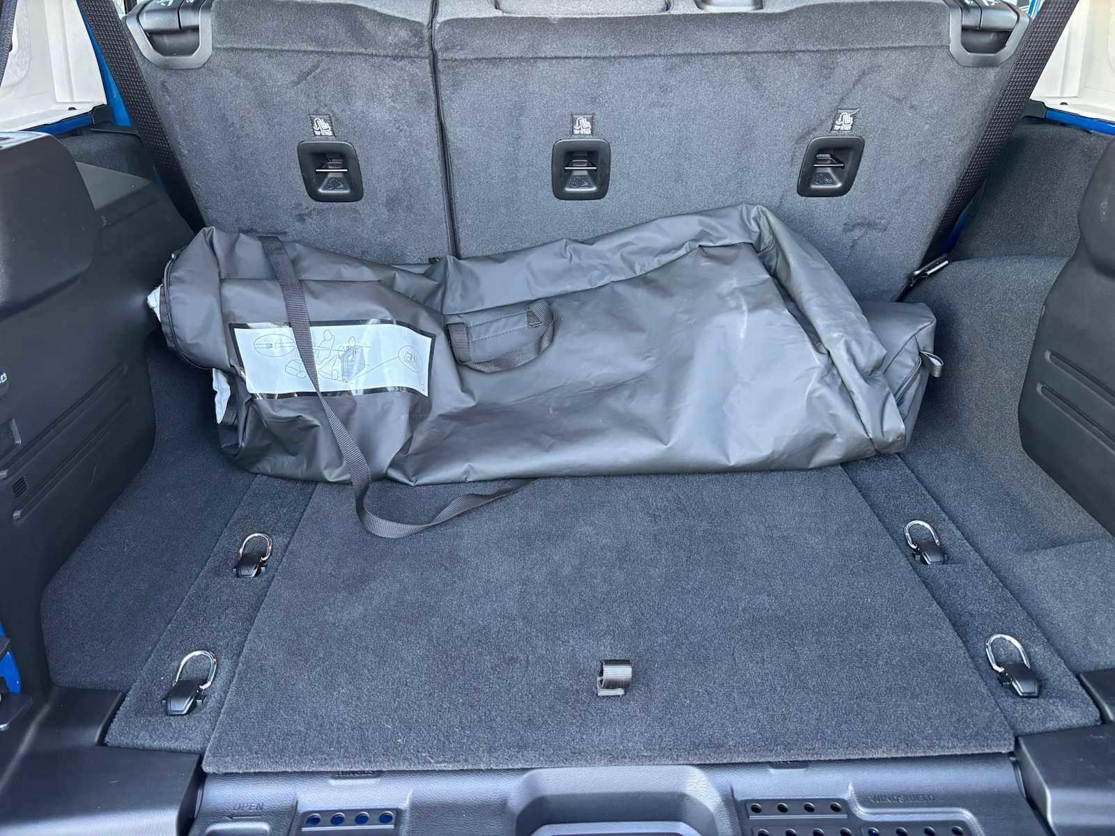 Used 2024 Jeep Wrangler Unlimited Rubicon image 10