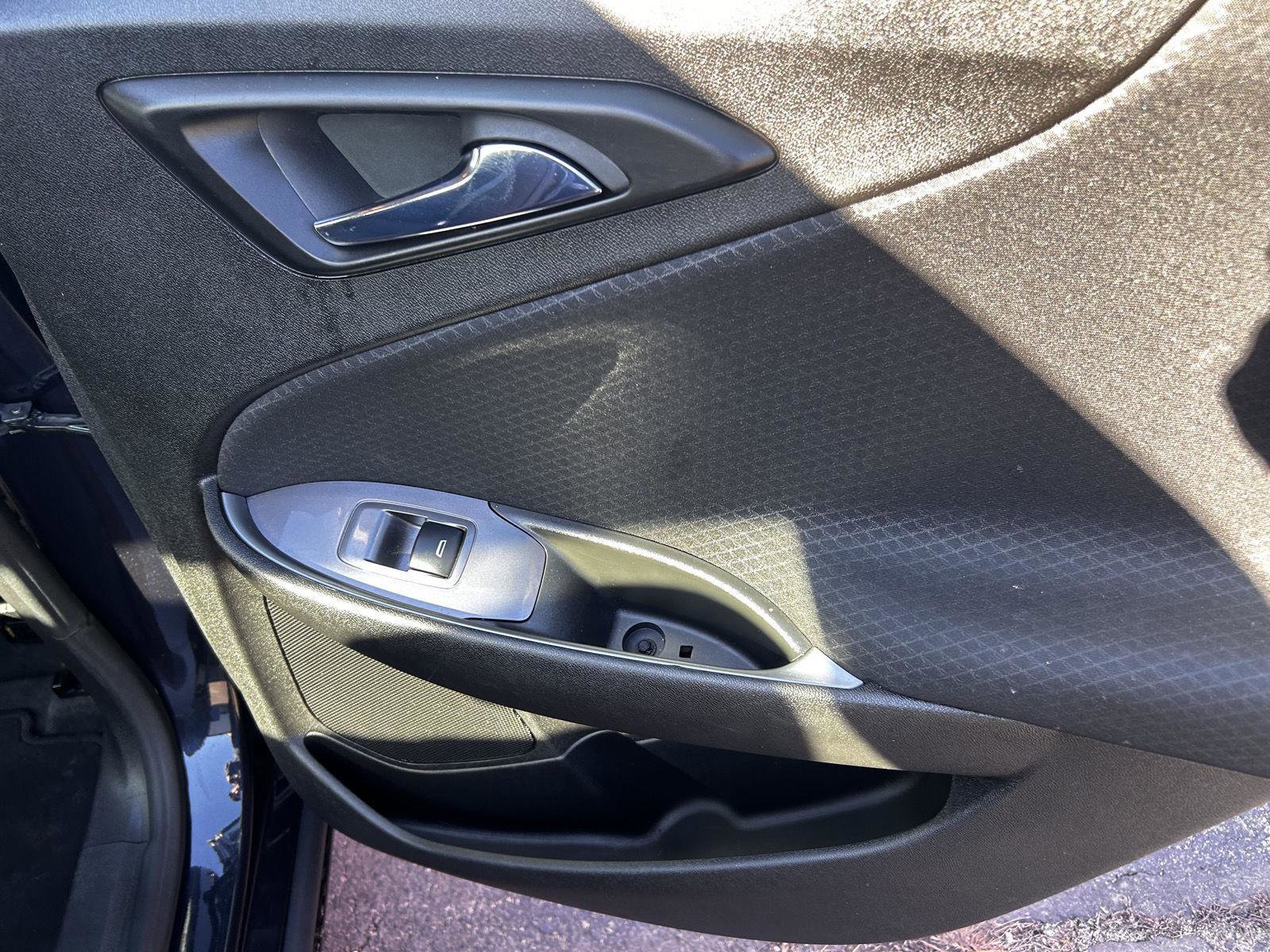 Used 2023 Chevrolet Malibu LT image 17