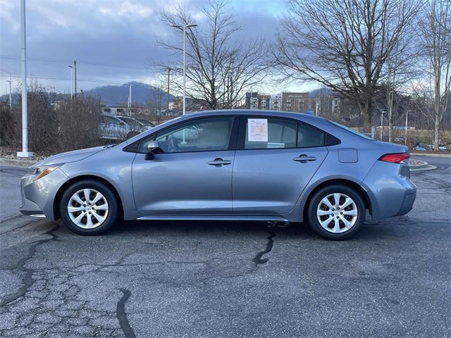 Used 2024 Toyota Corolla LE video 2