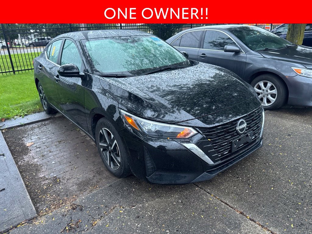 Used 2024 Nissan Sentra SV FWD image 3