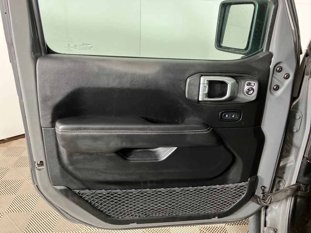 Used 2020 Jeep Gladiator Rubicon w/ Dual Top Group image 22