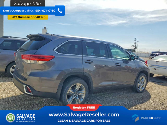 Used 2017 Toyota Highlander Limited AWD/4WD image 4