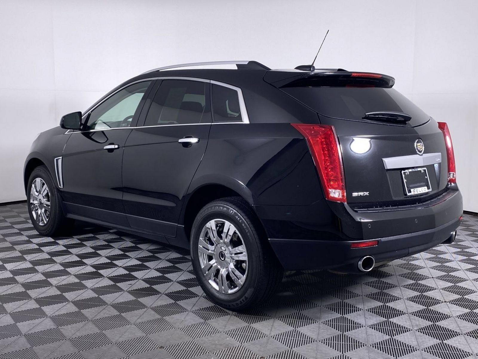 Certified 2016 Cadillac SRX Luxury FWD image 19