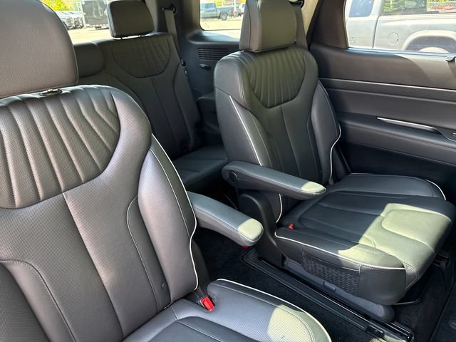 Used 2023 Hyundai Palisade Limited AWD/4WD image 23