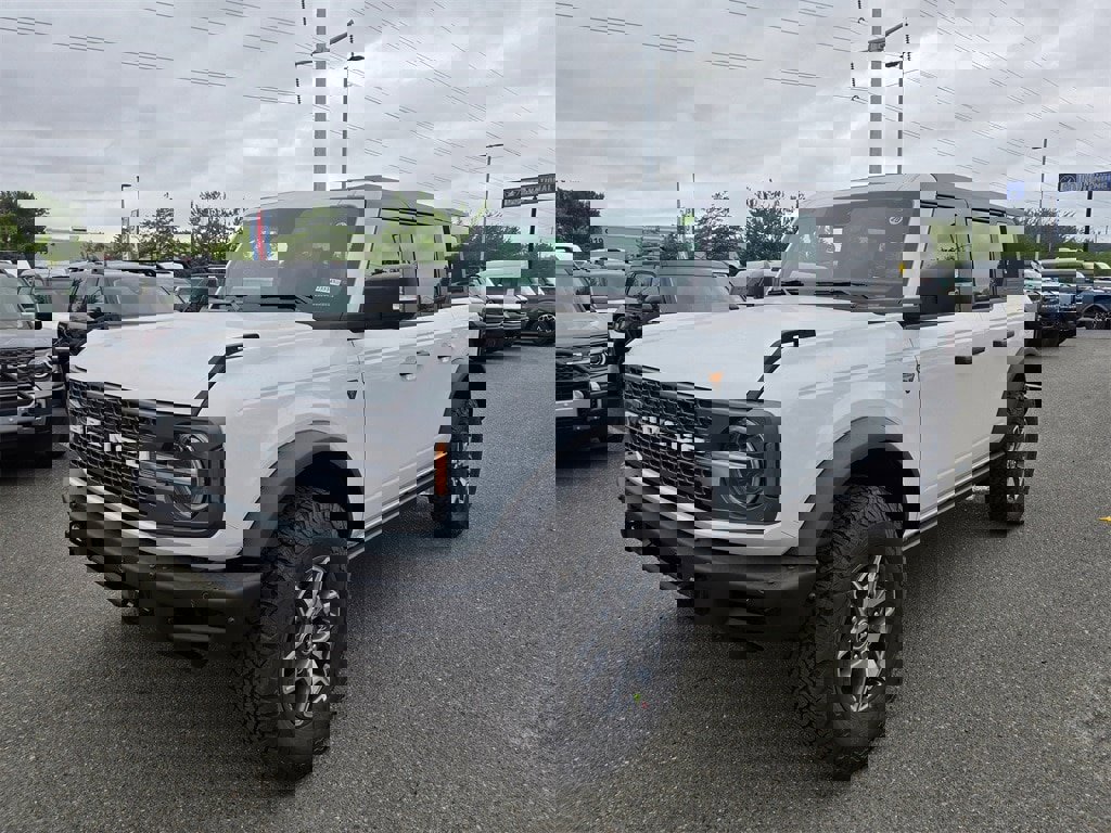 New 2025 Ford Bronco Badlands