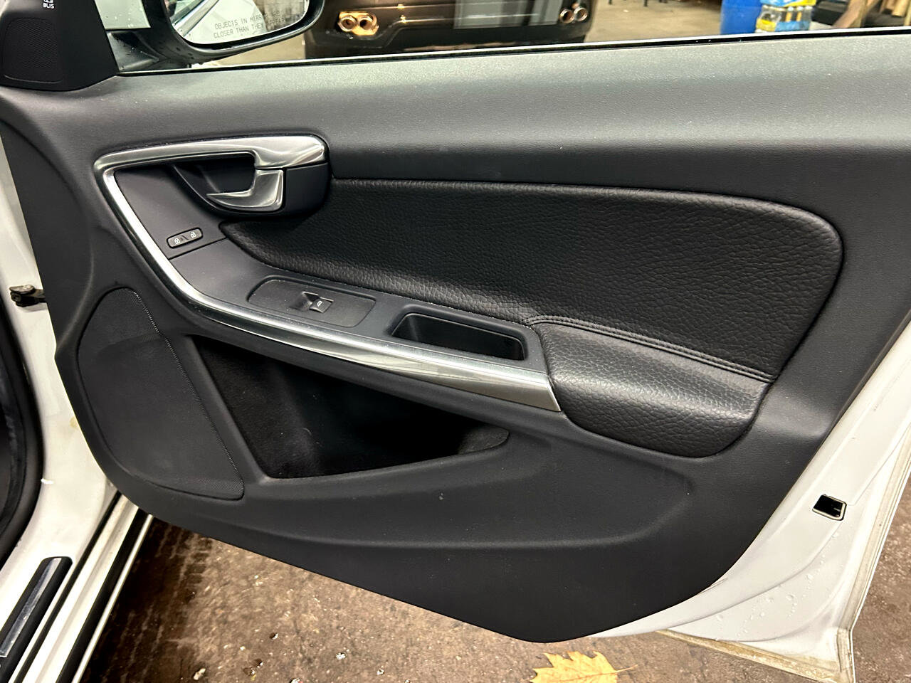 Used 2012 Volvo S60 T5 w/ Multimedia Pkg image 19