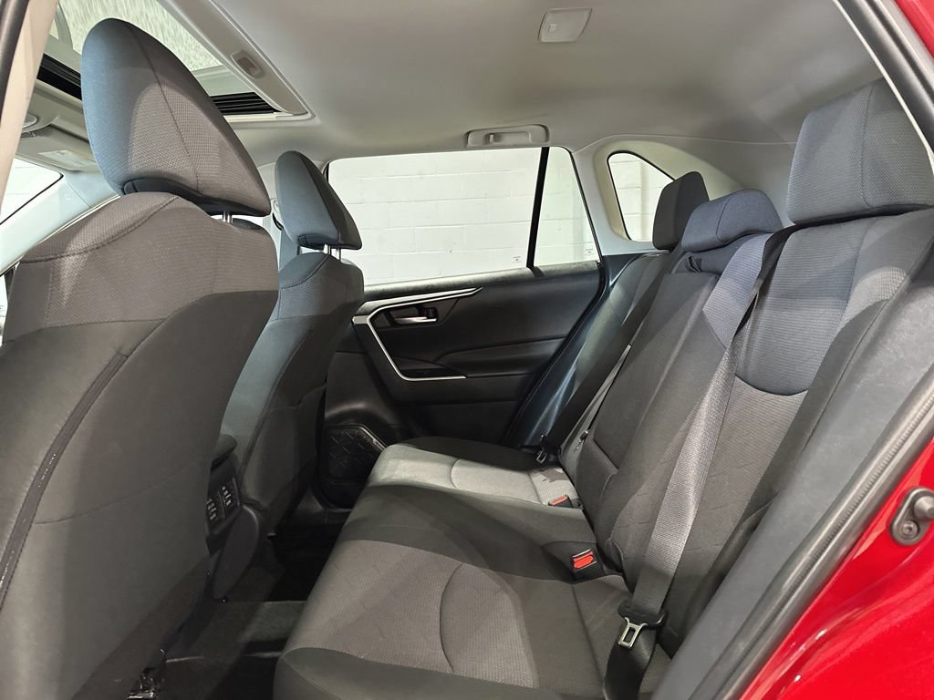 Certified 2025 Toyota RAV4 XLE w/ Convenience Package AWD/4WD image 15