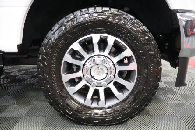 Used 2020 Ford F250 Lariat w/ Lariat Value Package AWD/4WD image 79