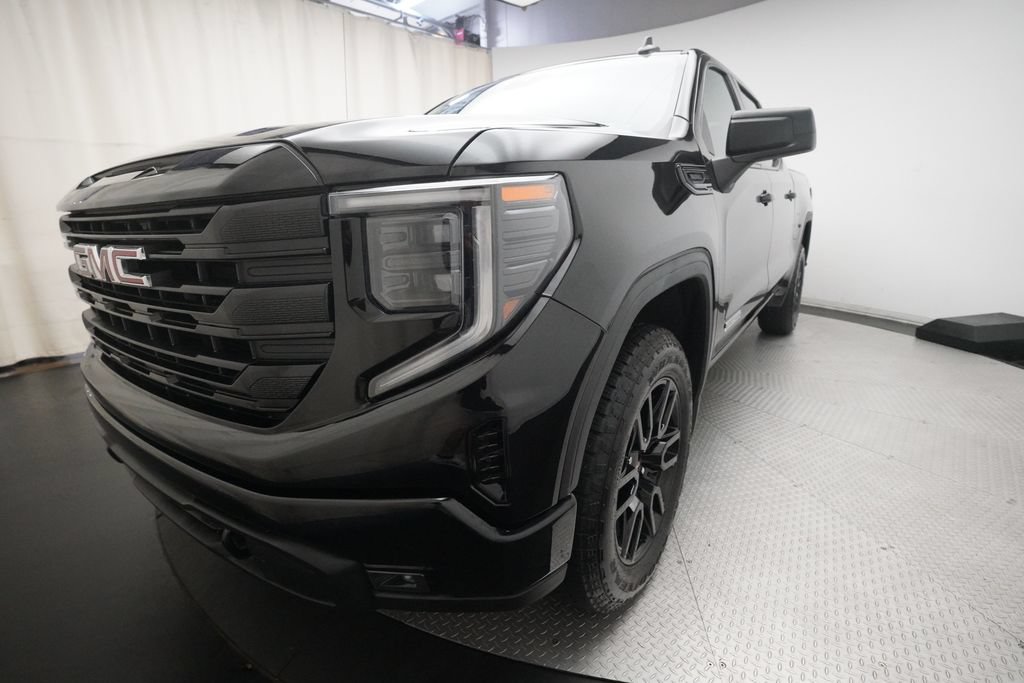 Certified 2026 GMC Sierra 1500 Elevation AWD/4WD image 12