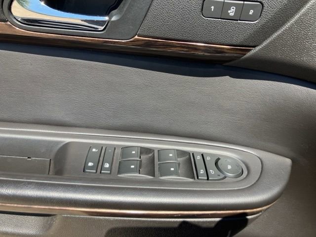 Used 2014 GMC Acadia Denali image 10