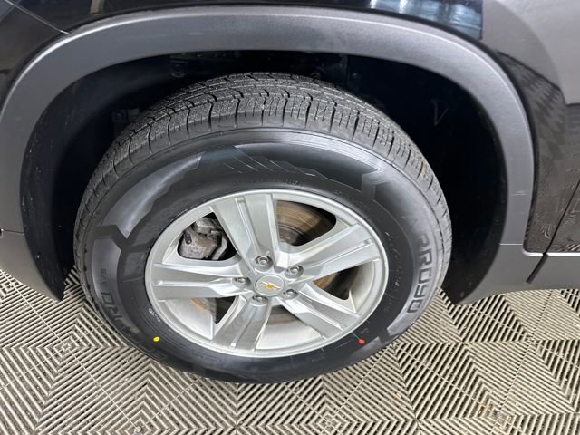 Used 2022 Chevrolet Trax LT w/ LT Convenience Package image 10