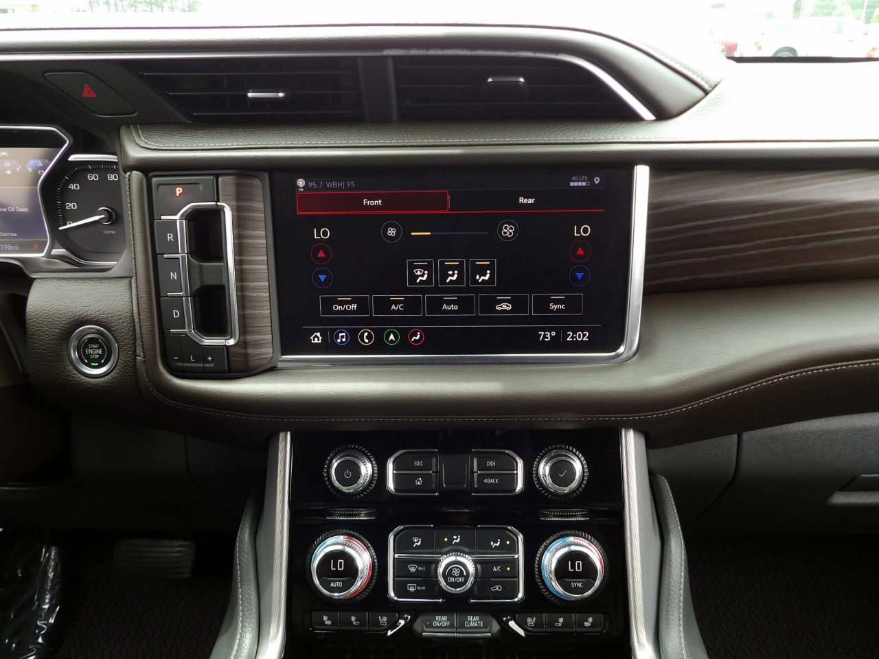 Used 2021 GMC Yukon Denali w/ Denali Premium Package image 25