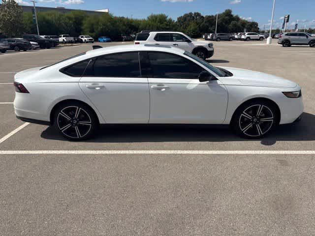 Used 2026 Honda Accord SE image 6