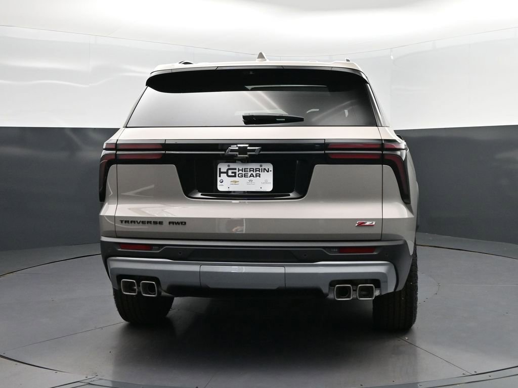 New 2026 Chevrolet Traverse Z71 w/ Enhanced Driving Package AWD/4WD image 6