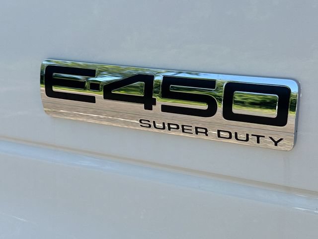 New 2027 Ford E-450 and Econoline 450 Super Duty w/ Driver's Safety Package RWD image 19