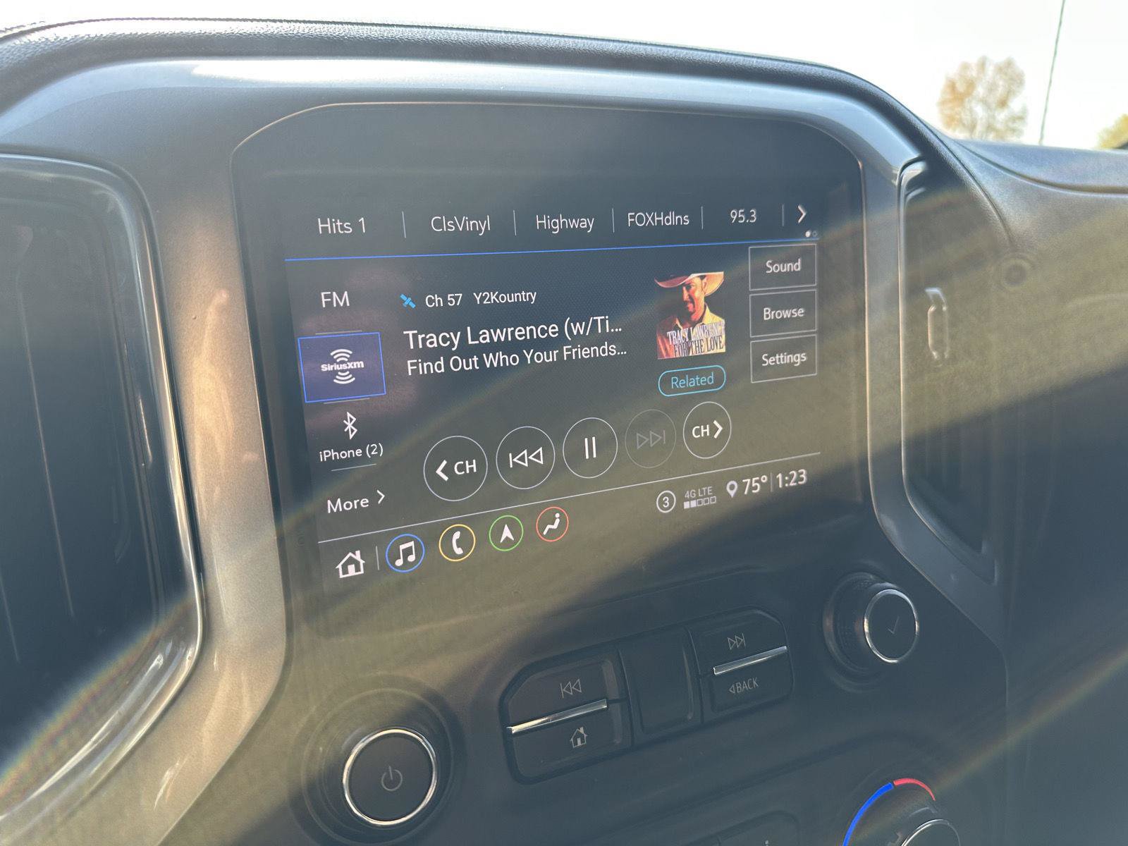 Used 2020 Chevrolet Silverado 1500 LTZ w/ LTZ Premium Package AWD/4WD image 25