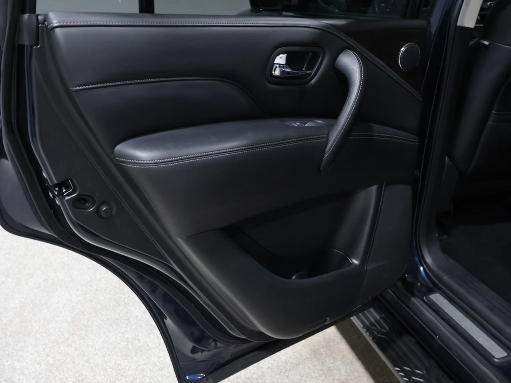 Used 2024 INFINITI QX80 Luxe image 19