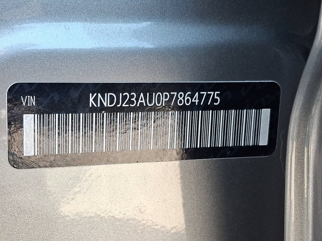 Used 2023 Kia Soul LX FWD image 25