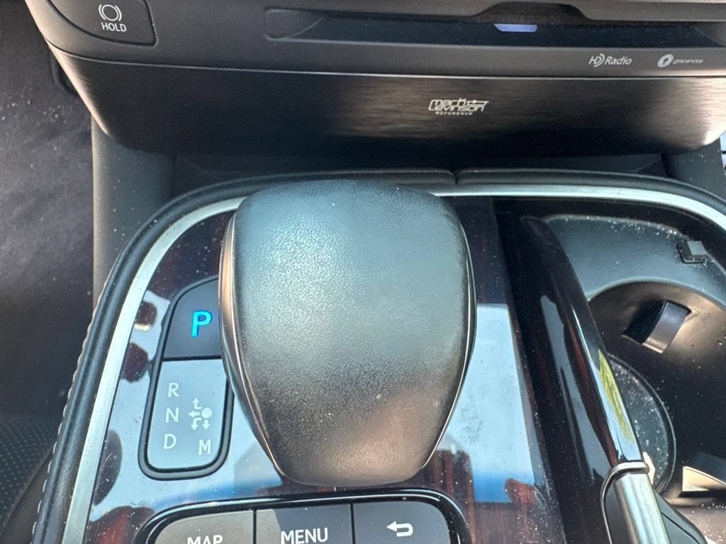 Used 2021 Lexus LS 500 w/ Interior Upgrade Package RWD image 18