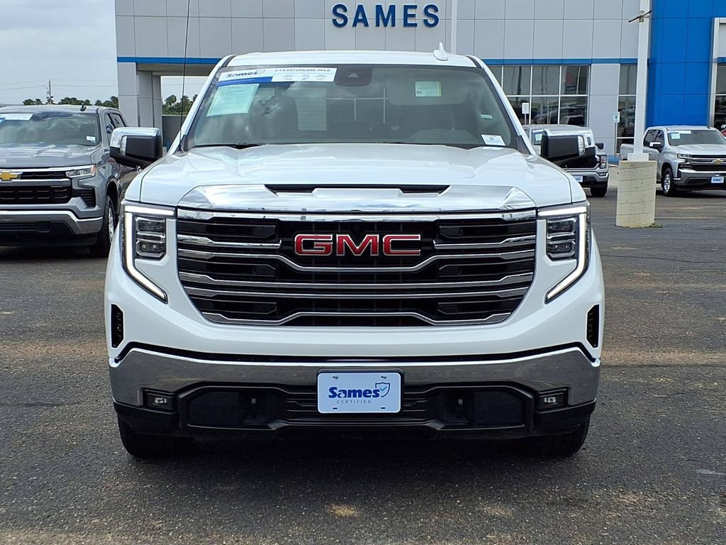 Used 2025 GMC Sierra 1500 SLT RWD image 2