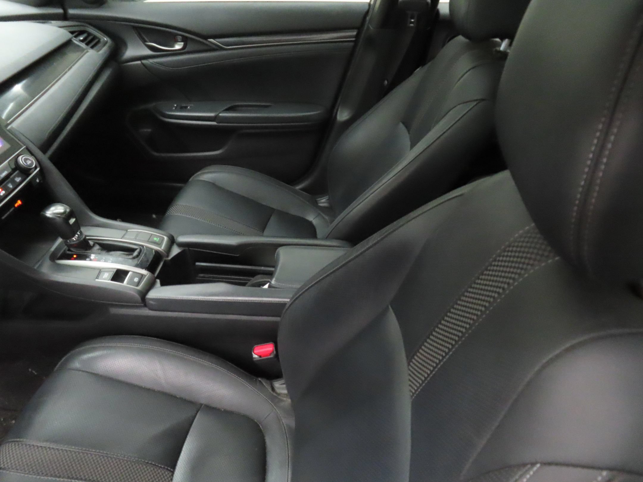 Used 2020 Honda Civic Sport Touring image 22