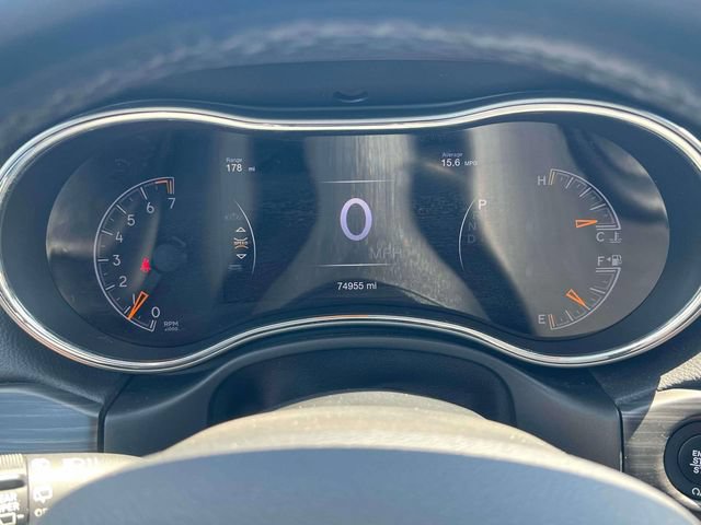 Used 2020 Jeep Grand Cherokee Limited AWD/4WD image 16