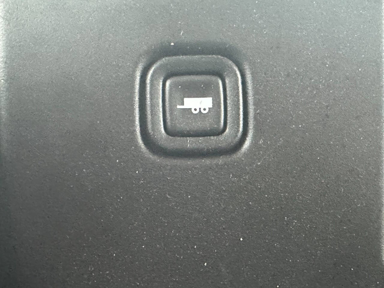 Used 2020 Chevrolet Express 2500 w/ Communications Package RWD image 12