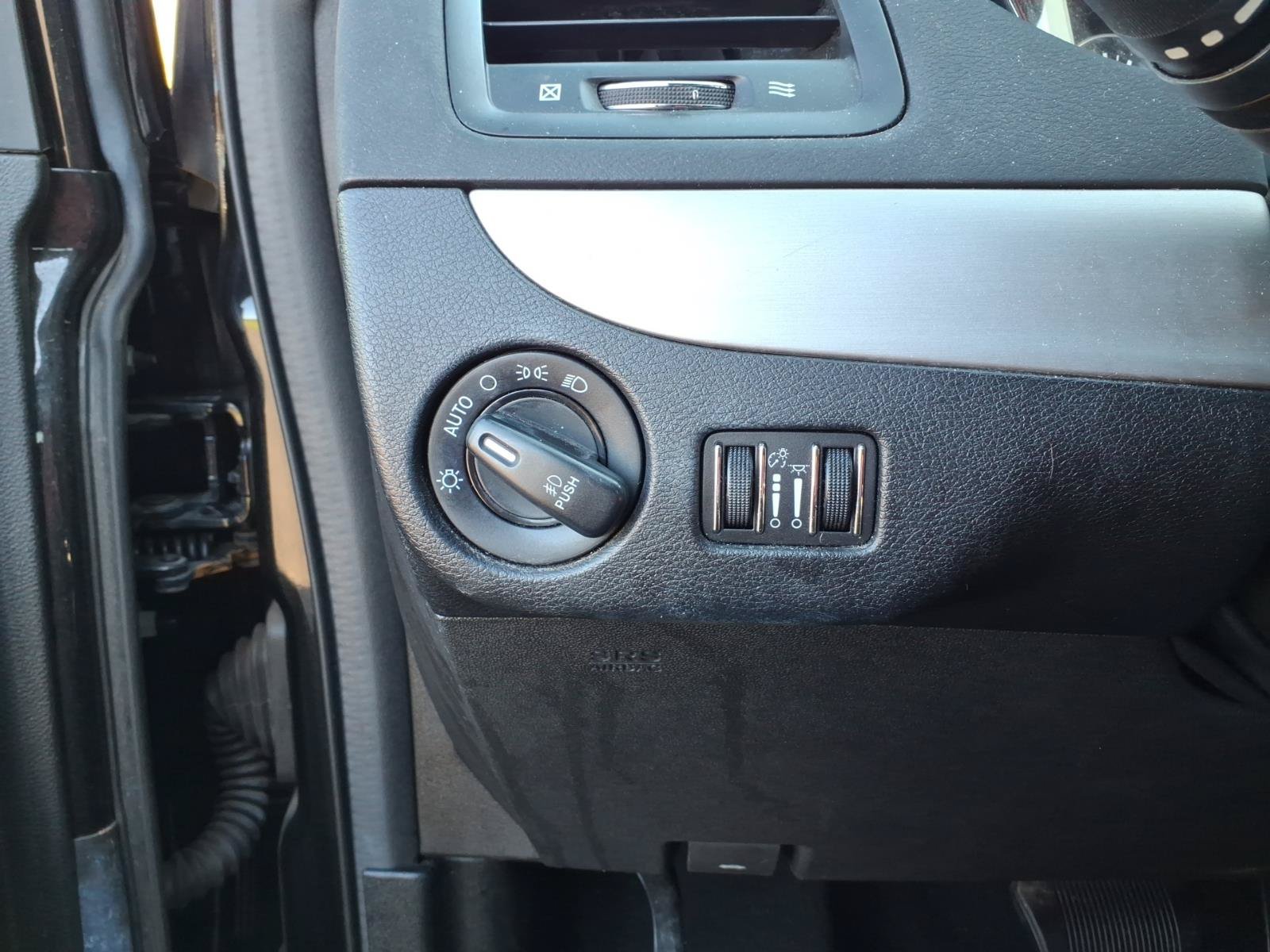 Used 2019 Dodge Grand Caravan GT FWD image 16