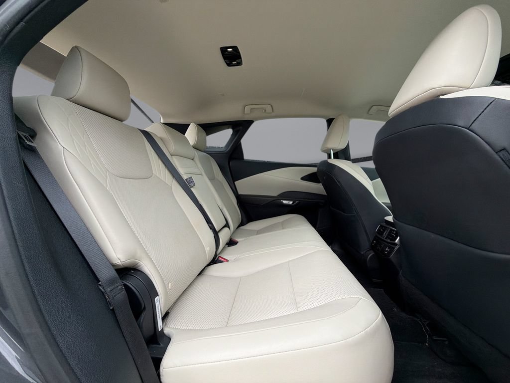 Used 2024 Lexus RX 350 FWD w/ Technology Package image 17