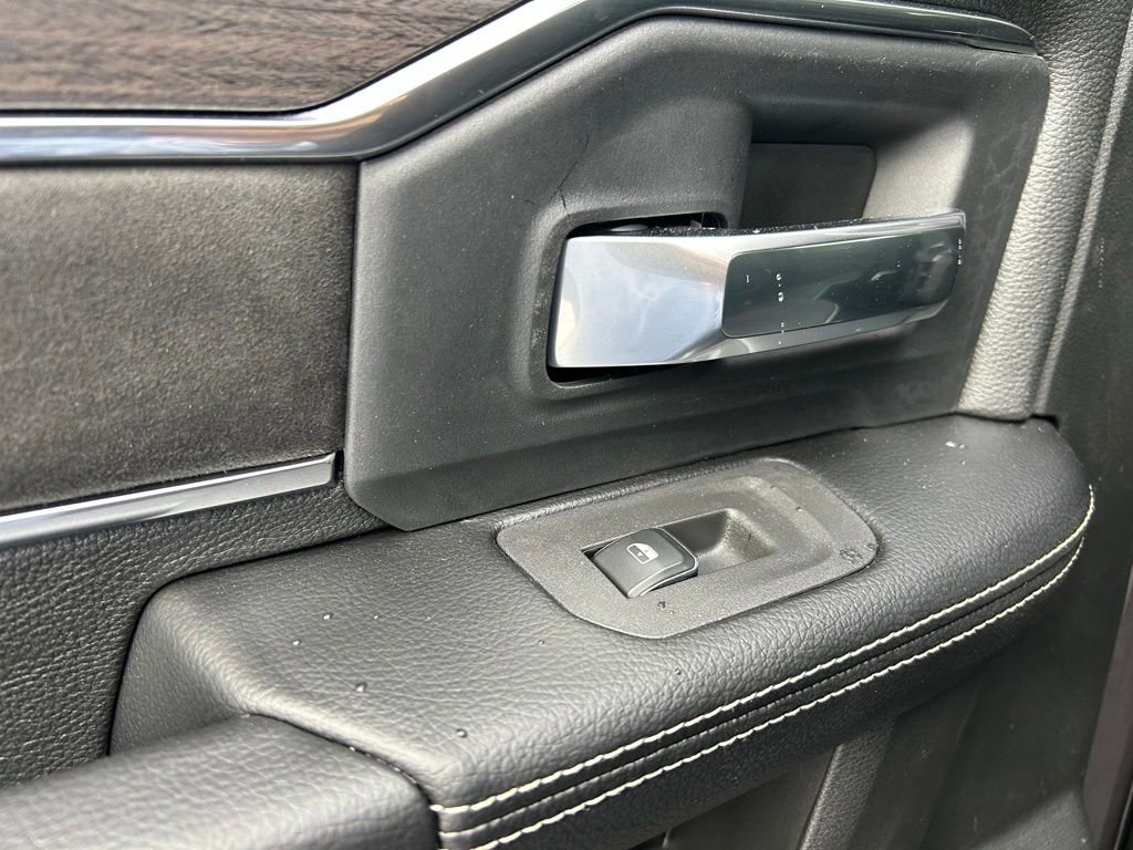 New 2026 RAM 2500 Laramie AWD/4WD image 27