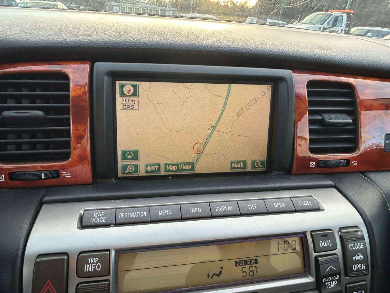 Used 2005 Lexus SC 430 Convertible image 14