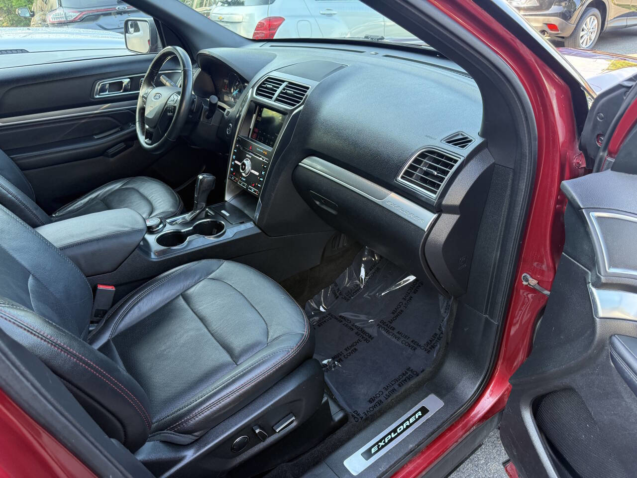 Used 2018 Ford Explorer Sport image 14