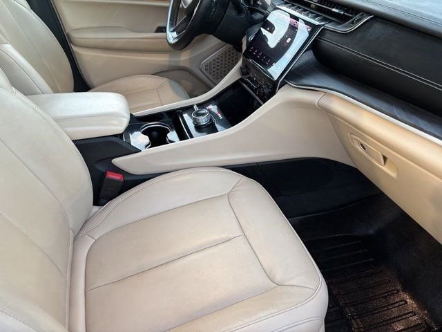 Used 2021 Jeep Grand Cherokee L Limited image 42