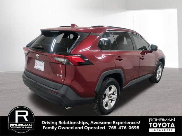 Used 2019 Toyota RAV4 XLE w/ Convenience Package FWD image 6