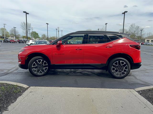 Used 2024 Chevrolet Blazer RS w/ Enhanced Convenience Package image 4