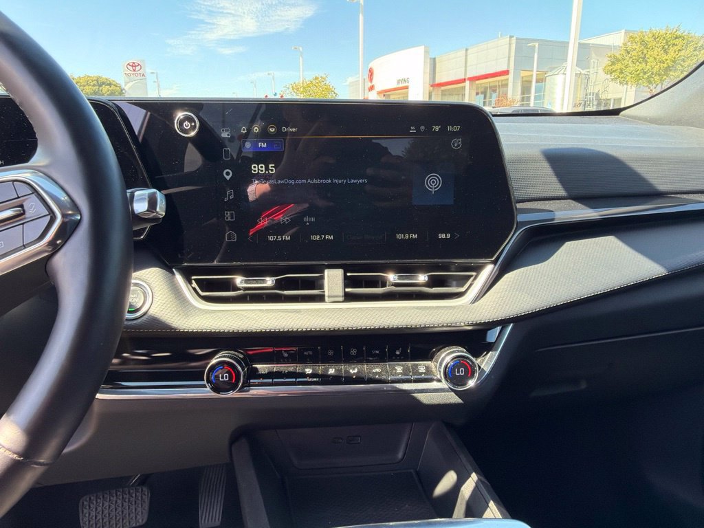 Used 2025 Chevrolet Equinox LT w/ Convenience Package II FWD image 21